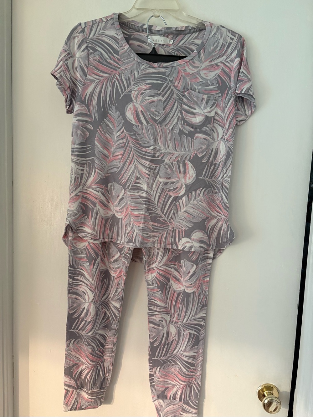 Ladies Gray and Pink Leaf-Print Pajama Set